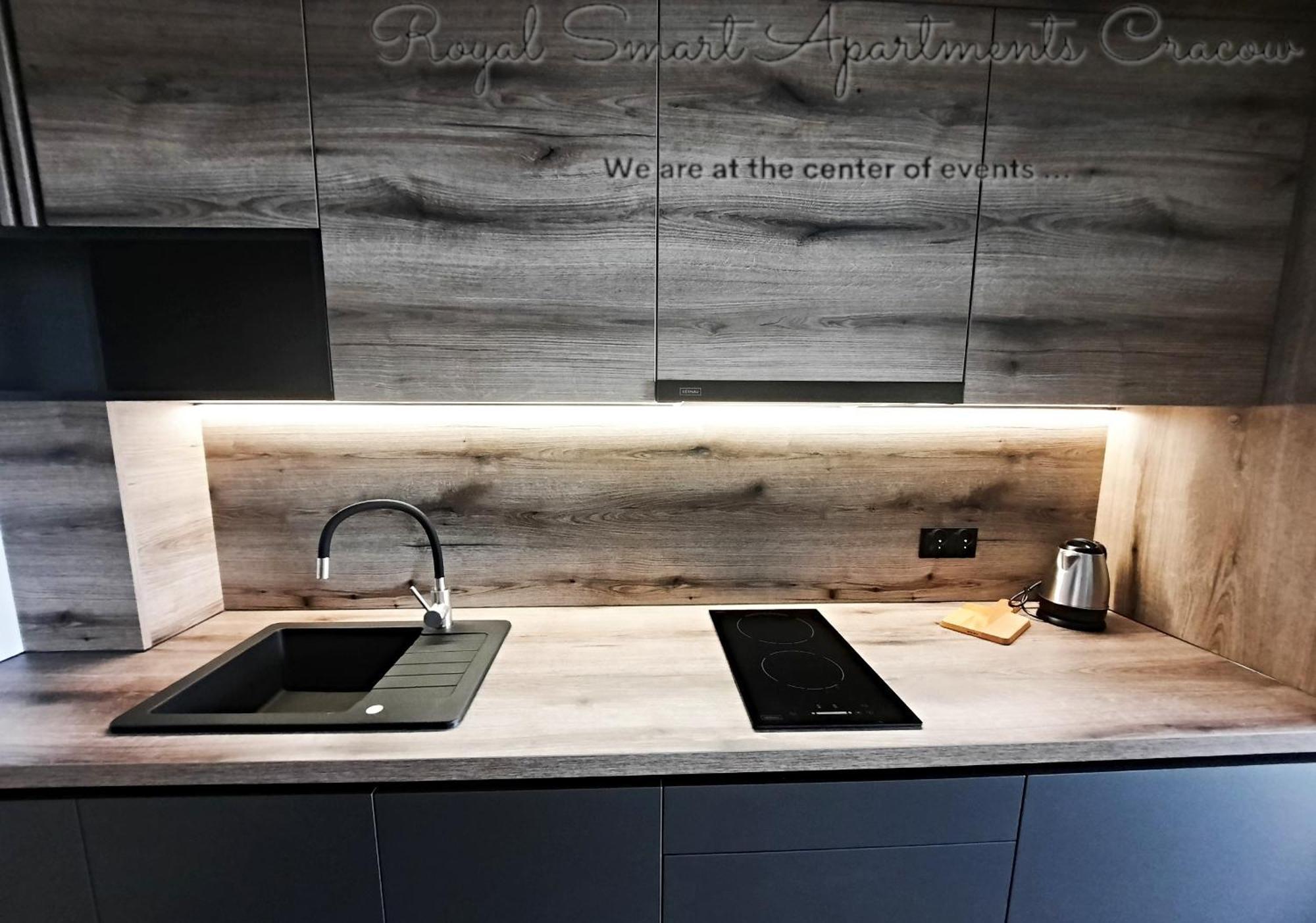 Royal Smart Apartments Cracow Cracovie Extérieur photo