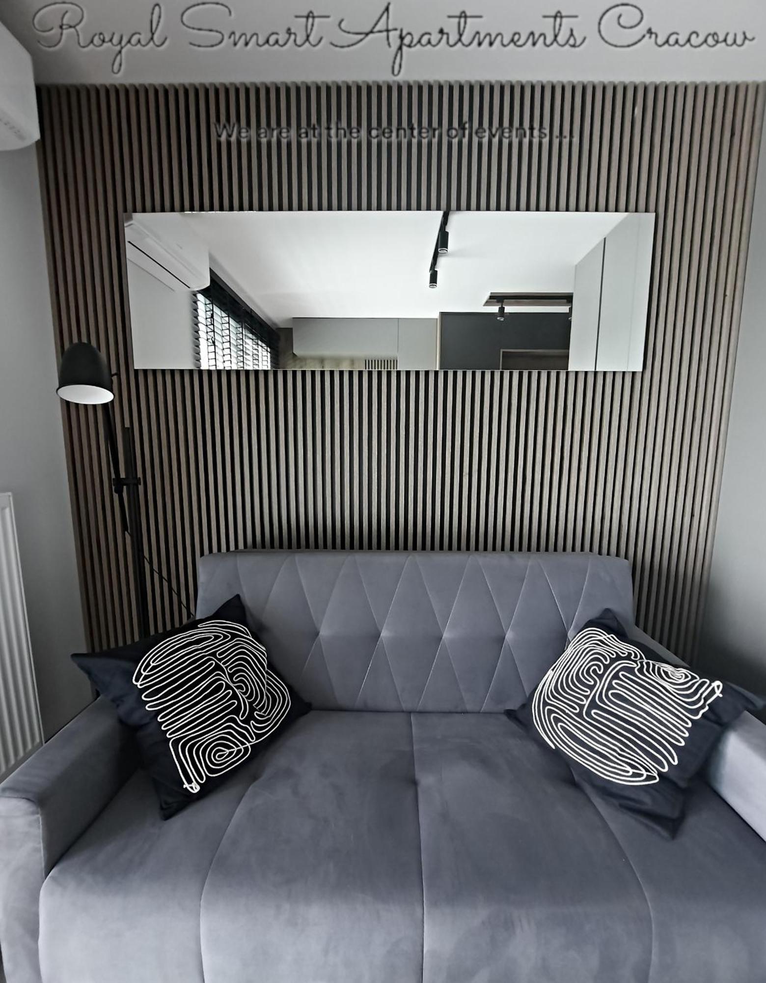 Royal Smart Apartments Cracow Cracovie Extérieur photo